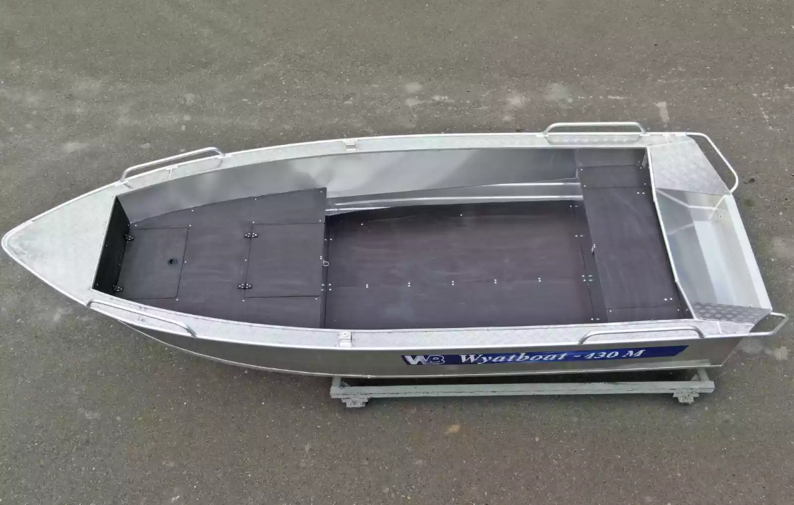 Алюминиевая лодка  Wyatboat-430М FISH в Миассе