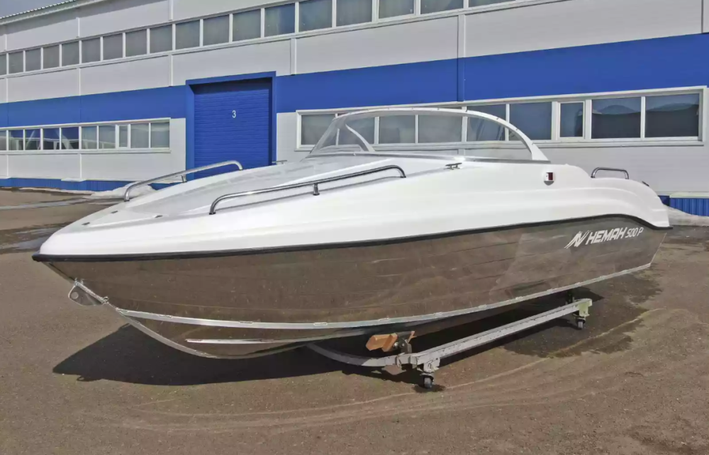 Комбинированный катер Neman-500 P в Миассе