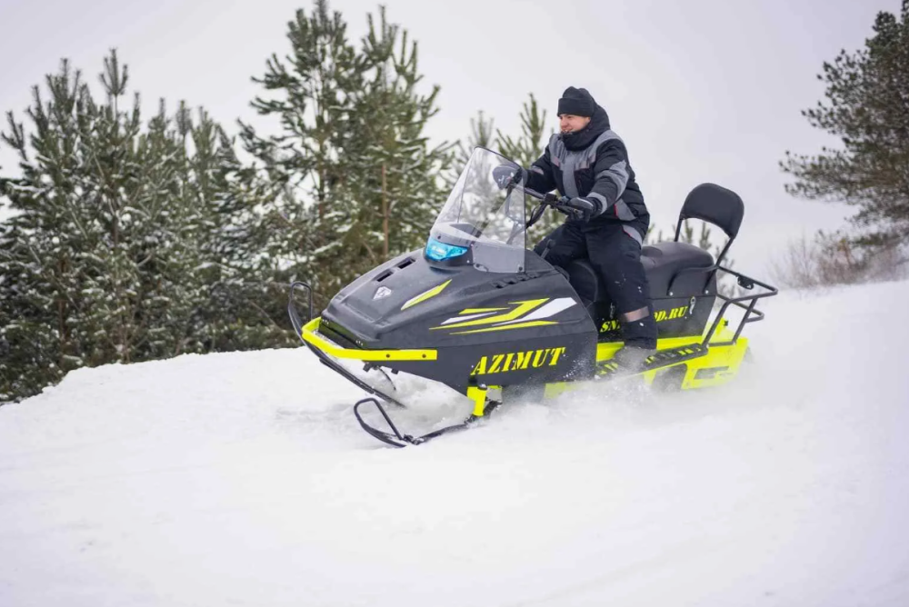 Миниснегоход Бурлак Азимут 24 л.с. , эл.запуск, реверс, тормоз гидравл, капот черный в Миассе