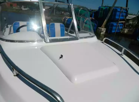 Стеклопластиковый катер Wyatboat-430 M (тримаран) в Миассе