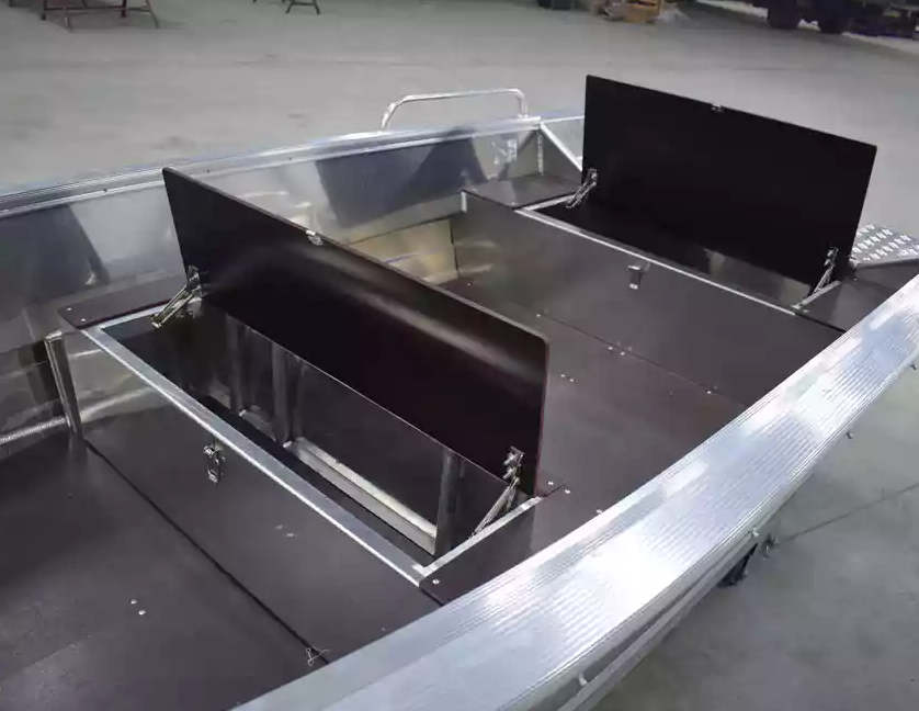 Алюминиевая лодка  Wyatboat-430 Р в Миассе