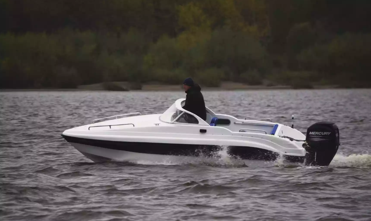 Стеклопластиковый катер Neman-500 Р в Миассе