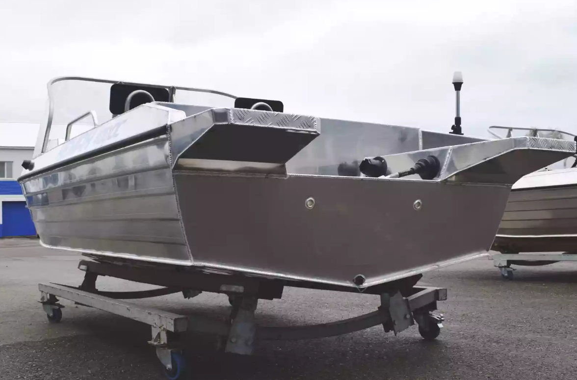 Алюминиевый катер Neman-400 DC в Миассе