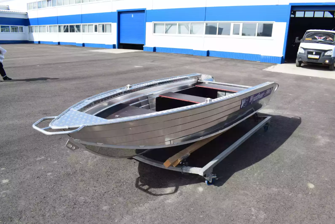 Алюминиевая лодка Wyatboat-390 P в Миассе