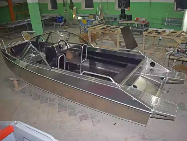 Алюминиевый катер Неман-500 DC (без покраски) в Миассе
