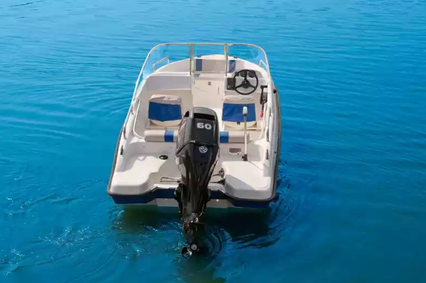 Стеклопластиковый катер Wyatboat-3 DC Open в Миассе