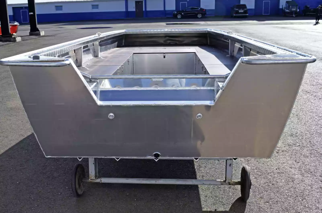 Алюминиевая лодка Wyatboat-490 Jonboat в Миассе