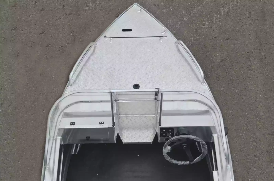 Алюминиевая лодка  Neman-400 PRO в Миассе