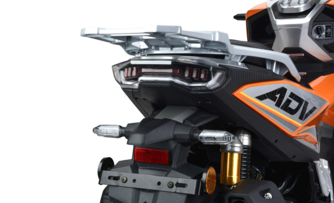 Скутер MOTOLAND (МОТОЛЕНД) T-MAX 150 в Миассе