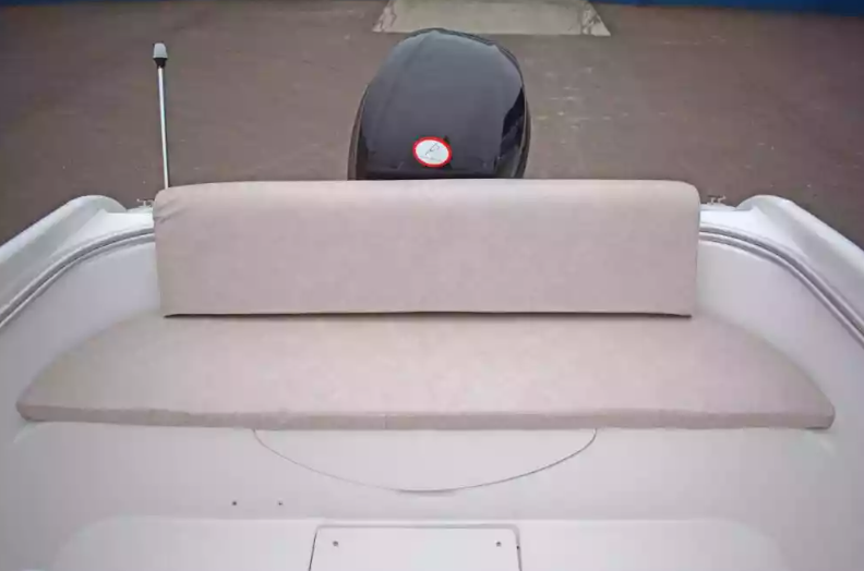 Стеклопластиковый катер Neman-530 с каютой в Миассе