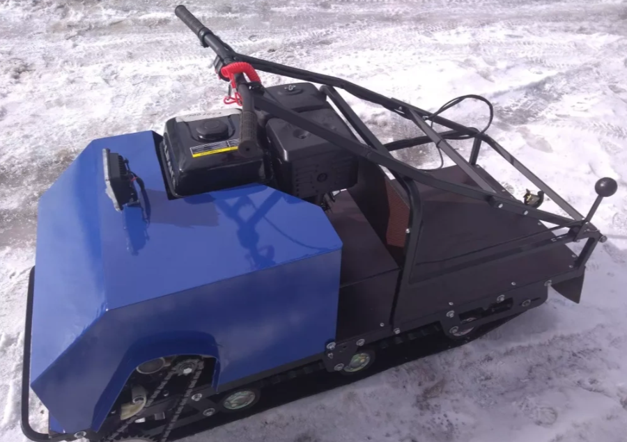 Мотобуксировщик AhtaR ЗИМА с реверсом (задний ход) в Миассе