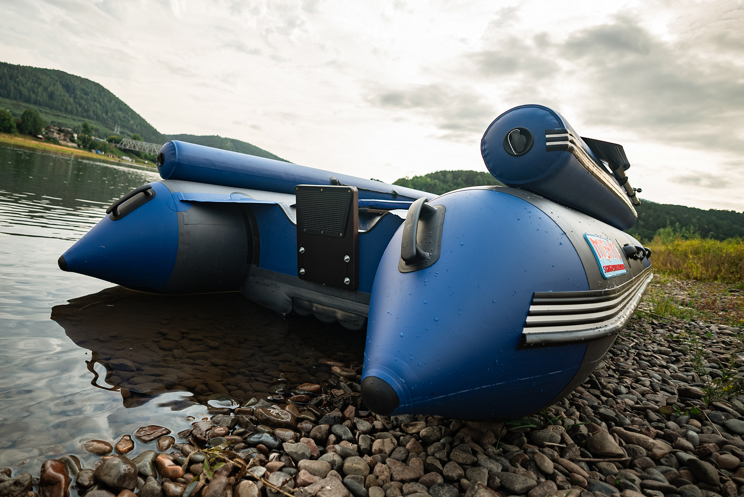 Лодка MISHIMO RIVER FJET PRO 410  под водомет в Миассе