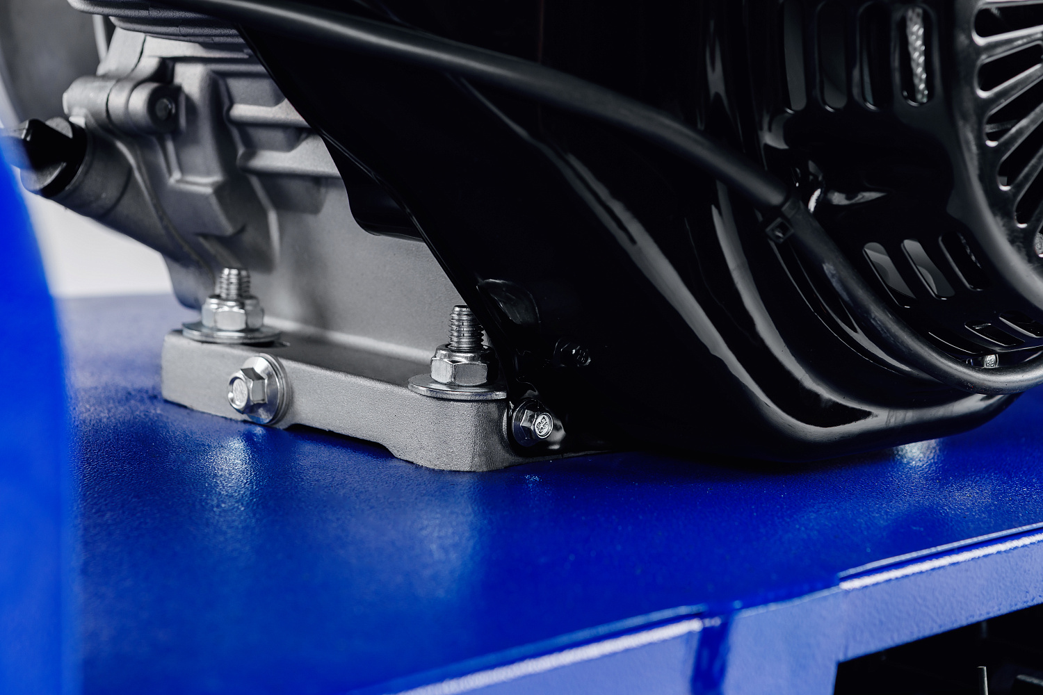 МОТОБУКСИРОВЩИК SNOW DOG 15 л.с. в Миассе