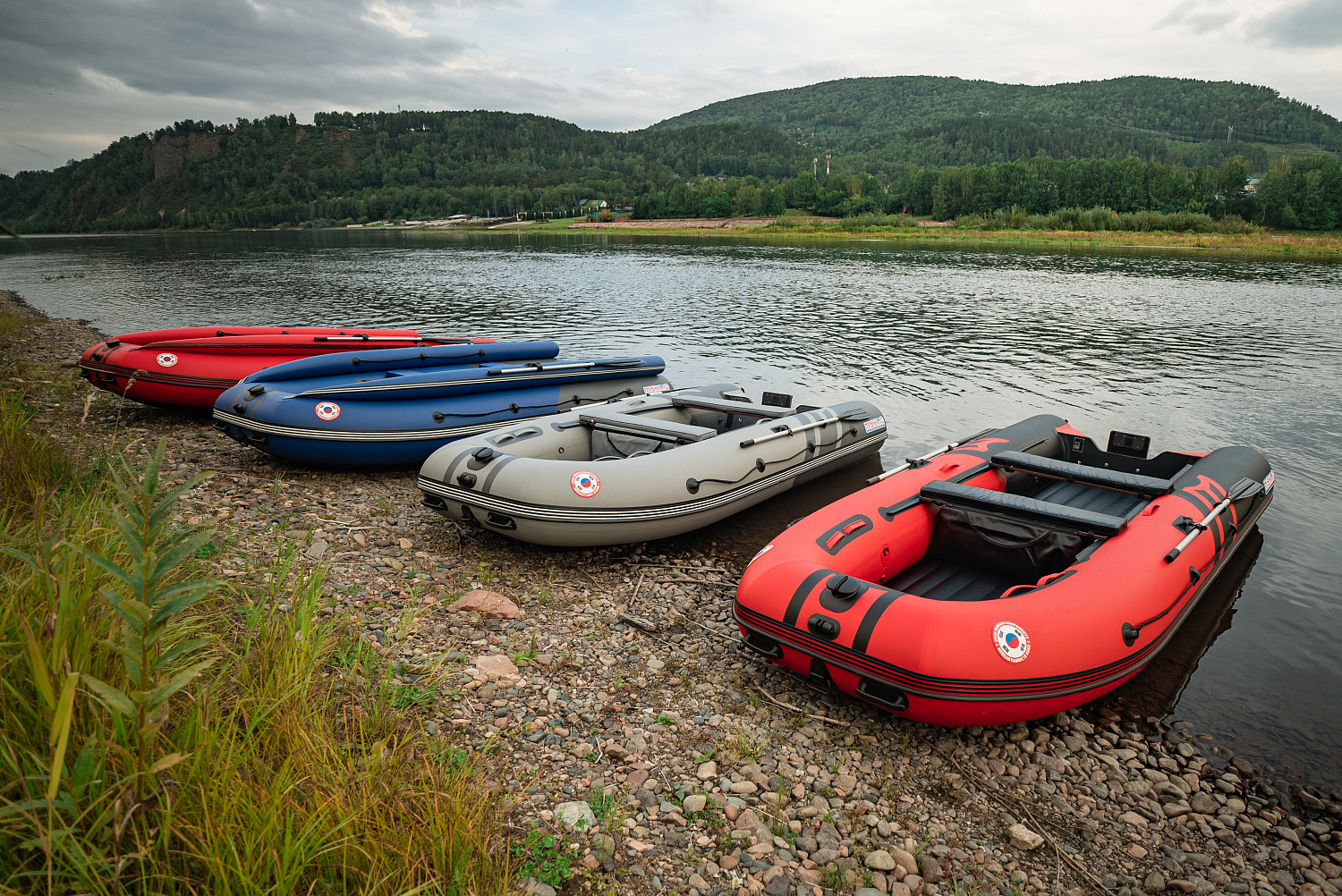 Лодка MISHIMO RIVER FJET PRO 410  под водомет в Миассе