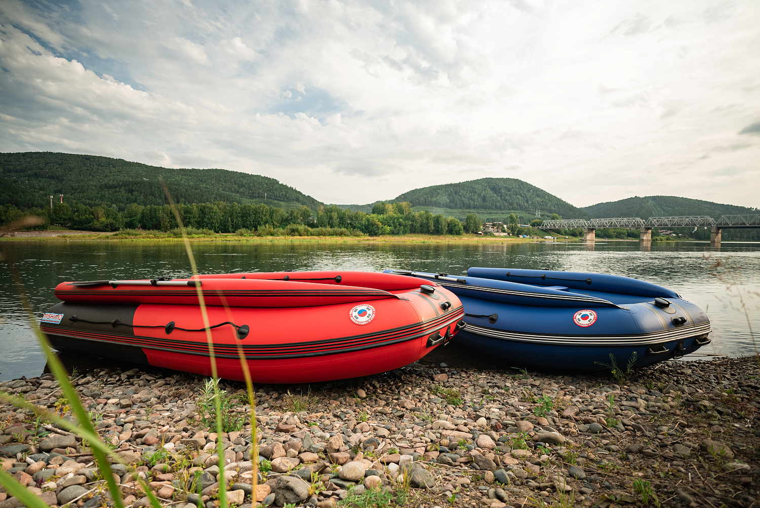 Лодка MISHIMO RIVER FJET PRO 410  под водомет в Миассе