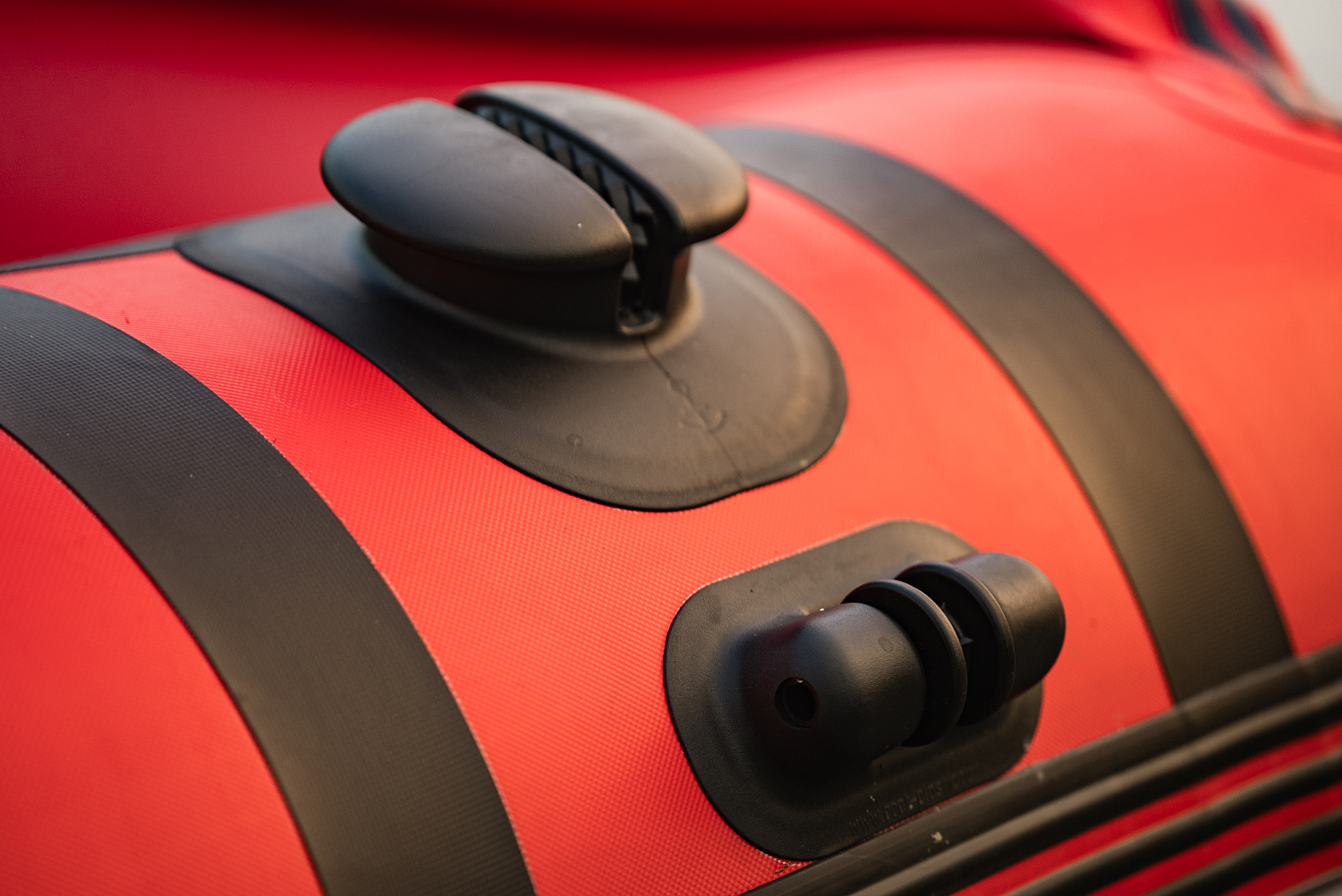 Лодка MISHIMO RIVER FJET PRO 410  под водомет в Миассе