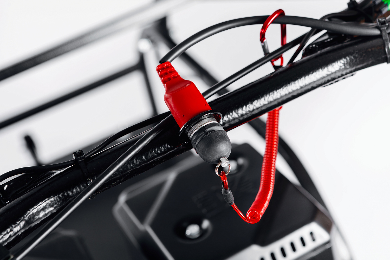 МОТОБУКСИРОВЩИК IKUDZO LONG 2.0 1700/500 EKR19 в Миассе