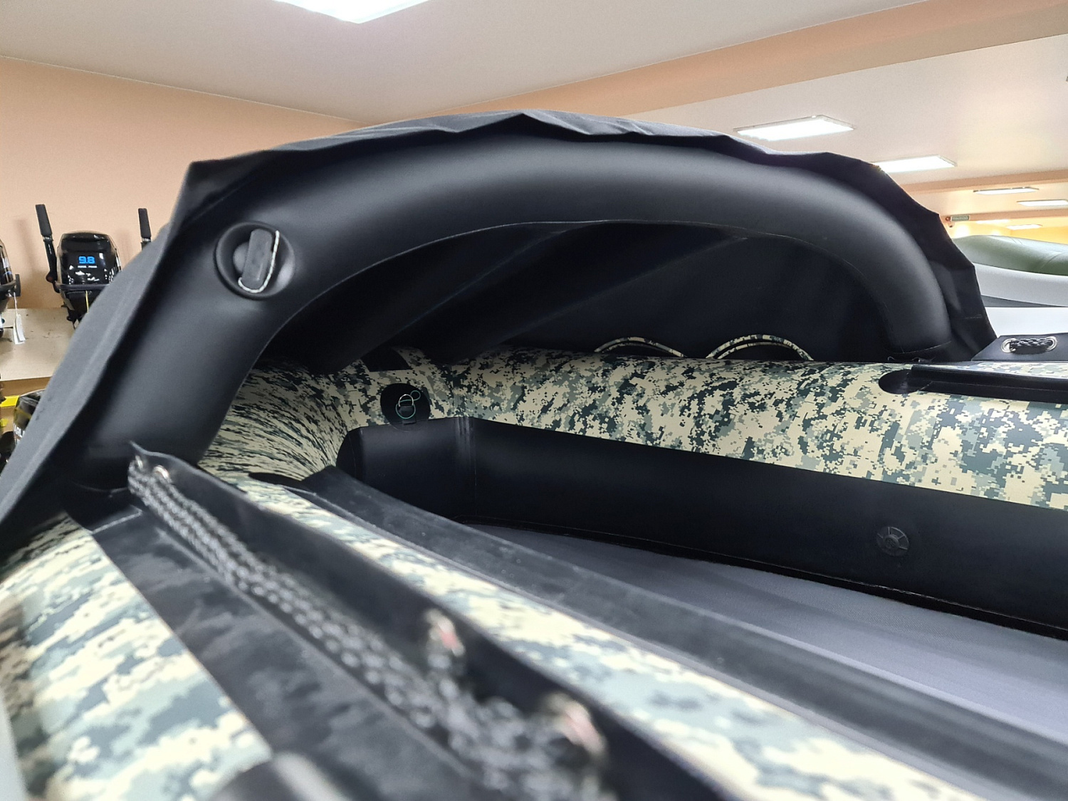 КОМПЛЕКТ НОСОВОГО ТЕНТА К ЛОДКЕ SMARINE AIR MAX 330 ЧЕРНЫЙ в Миассе