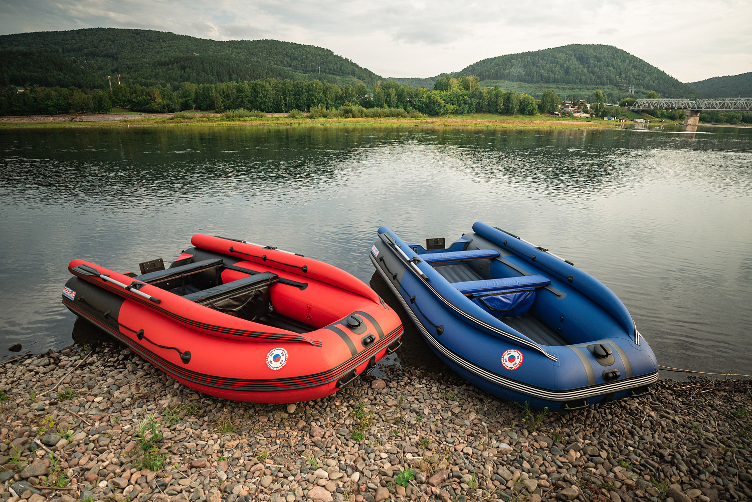 Лодка MISHIMO RIVER FJET PRO 410  под водомет в Миассе