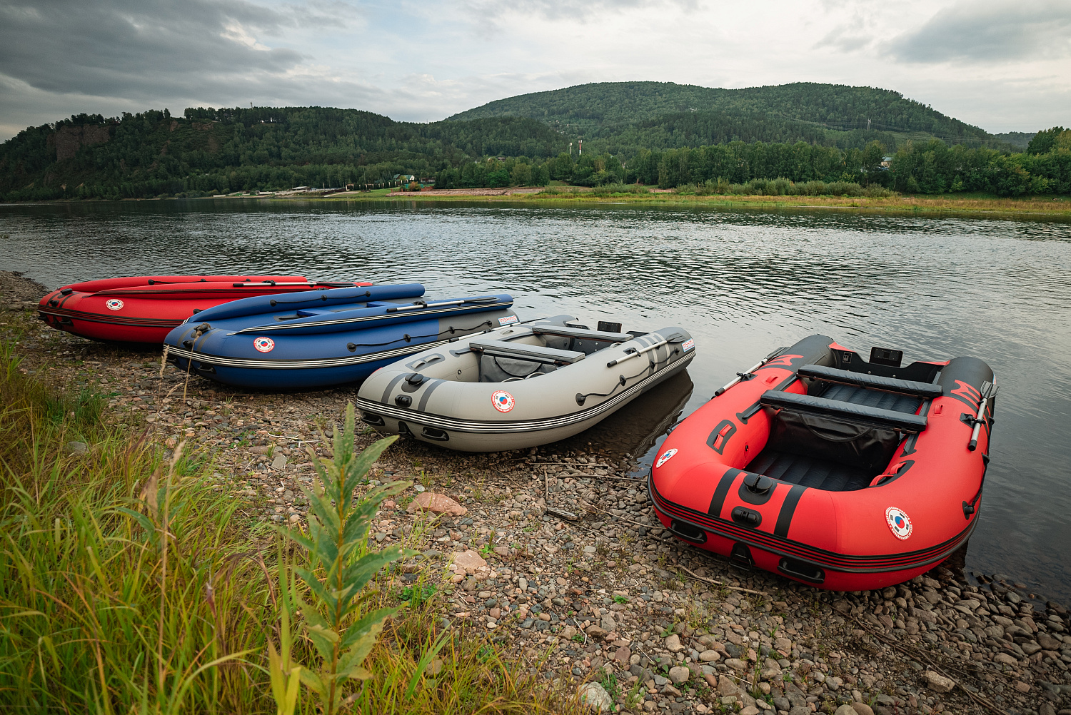 Лодка MISHIMO RIVER FJET PRO 410  под водомет в Миассе