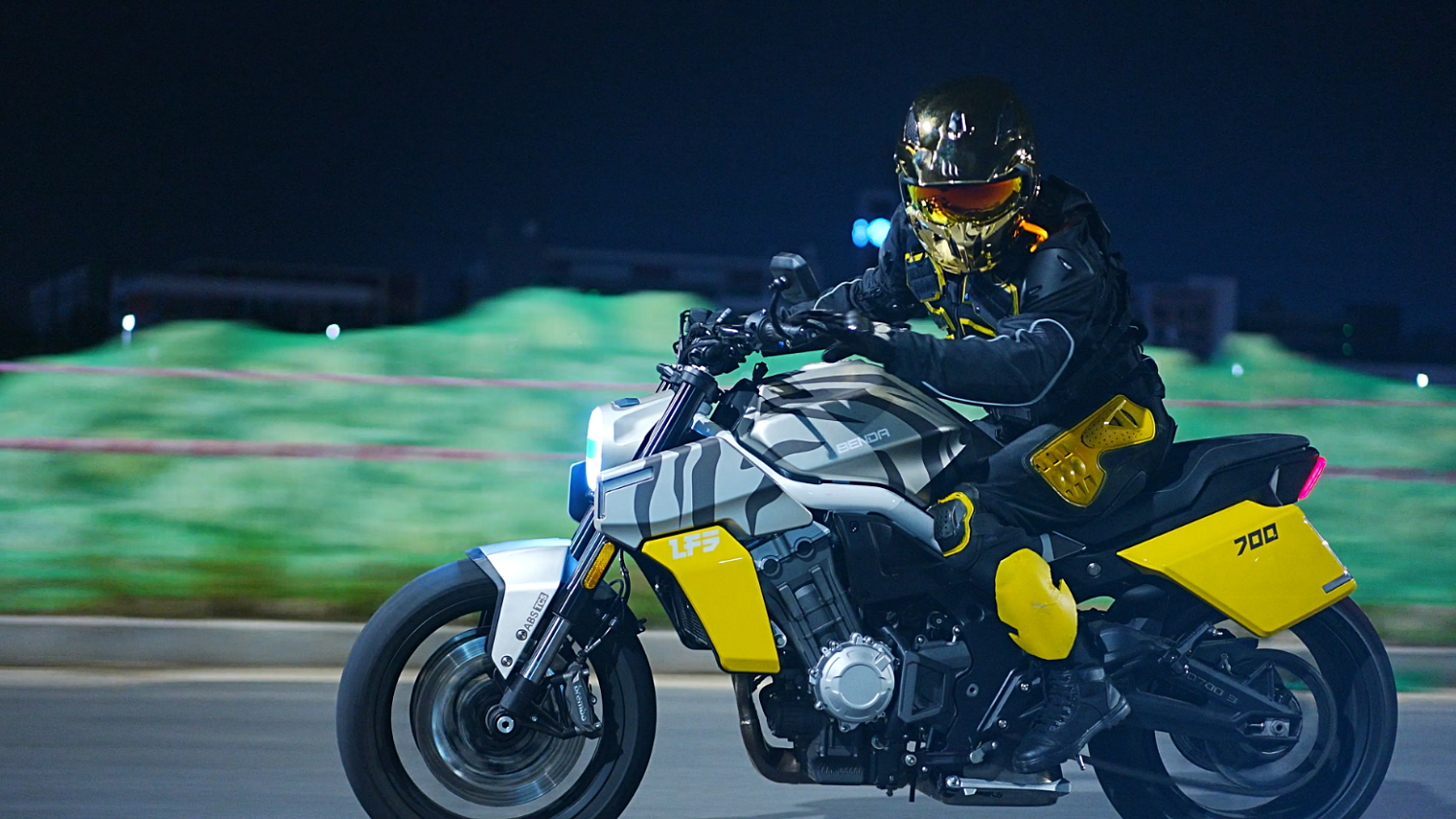 Мотоцикл Benda LFS 700 в Миассе